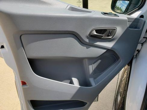 Used 2016 Ford Transit 150 130 Low Roof RWD image 11