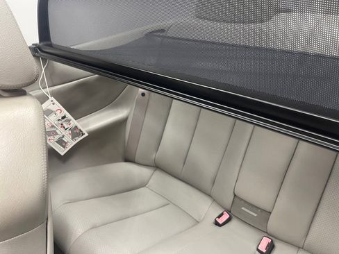 Used 1999 Mercedes-Benz CLK 320 Cabriolet image 34