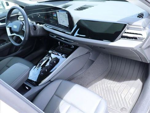 Used 2025 Audi A5 2.0T Premium w/ Convenience Package AWD/4WD image 26