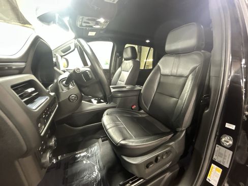 Certified 2021 Chevrolet Tahoe RST w/ Luxury Package image 21