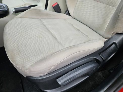Used 2020 Kia Soul LX FWD image 8