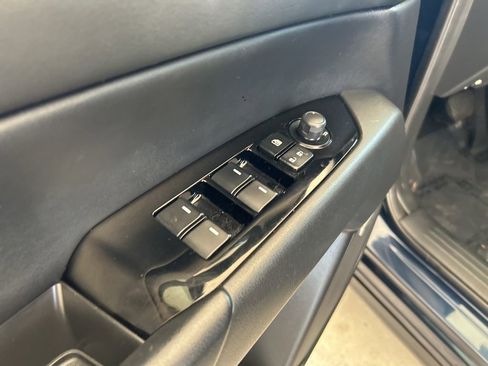 Used 2018 MAZDA CX-5 Touring w/ Preferred Equipment Package image 37