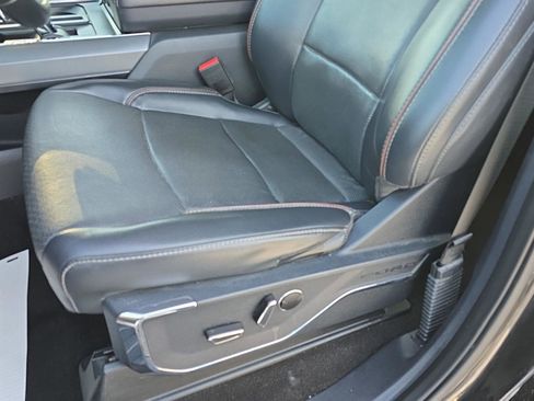 Used 2021 Ford F150 Lariat w/ Equipment Group 501A Mid image 12