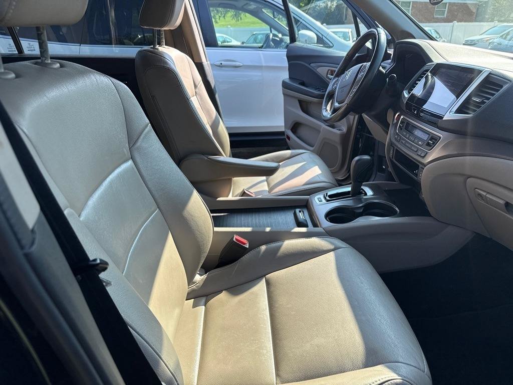 Used 2017 Honda Pilot EX-L image 11