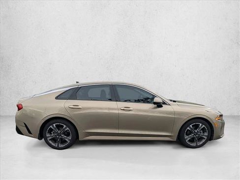 Used 2022 Kia K5 EX image 5