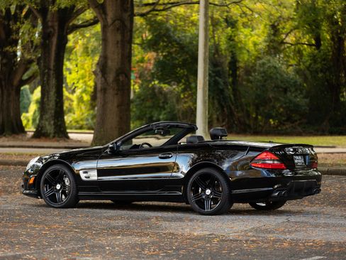 Used 2009 Mercedes-Benz SL 63 AMG image 8