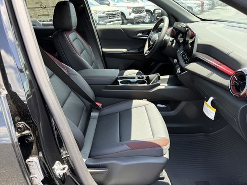 New 2026 Chevrolet Equinox RS w/ Safety and Technology Package AWD/4WD image 13