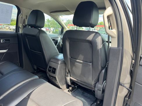 Used 2014 Ford Edge SEL w/ Equipment Group 205A image 17