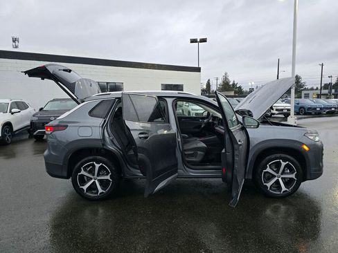 New 2026 Volkswagen Tiguan SE image 16