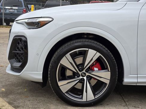New 2025 Audi SQ5 Premium Plus image 13