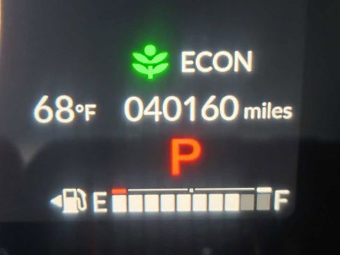 Used 2024 Honda CR-V EX-L image 10