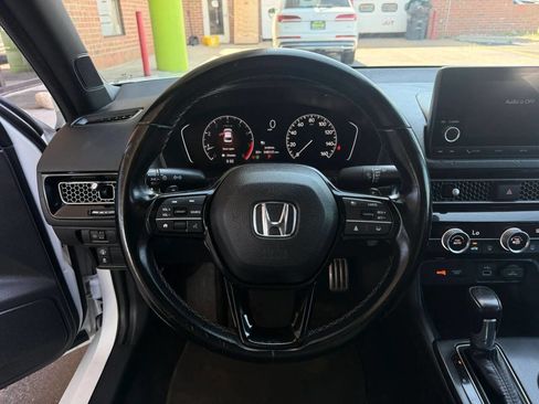 Used 2022 Honda Civic Sport image 7