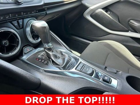Used 2020 Chevrolet Camaro LT RWD image 22