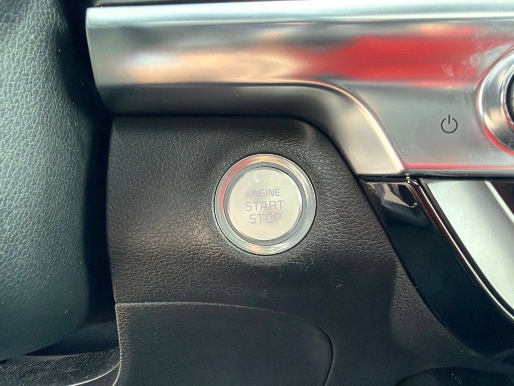 Used 2022 Kia Telluride S AWD/4WD image 37
