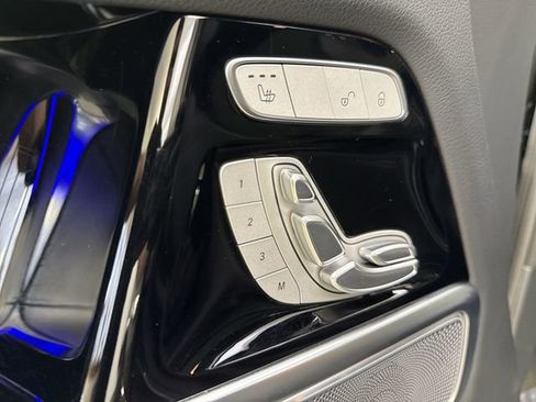 Used 2025 Mercedes-Benz G 550 image 22