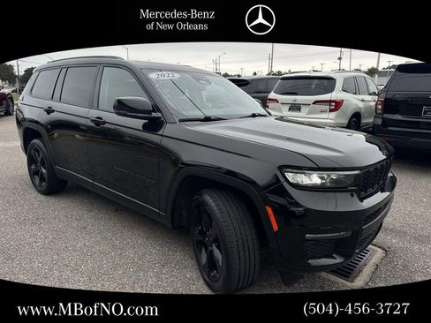 Used 2022 Jeep Grand Cherokee L Limited w/ Black Appearance Package RWD image 1