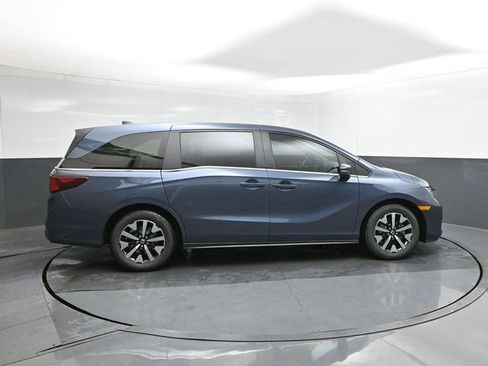 New 2026 Honda Odyssey EX-L image 11