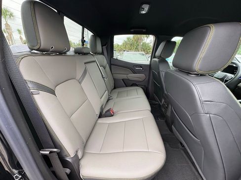 New 2026 Chevrolet Colorado ZR2 AWD/4WD image 22