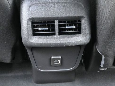 Used 2021 GMC Terrain SLE w/ Elevation Edition image 12