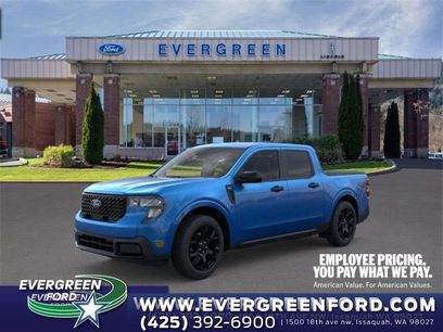 New 2025 Ford Maverick XLT w/ Black Appearance Package