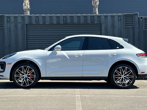 Used 2026 Porsche Macan S AWD/4WD image 2