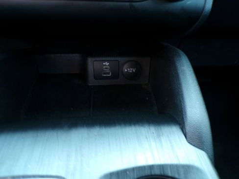 Used 2024 Ford Escape ST-Line image 21