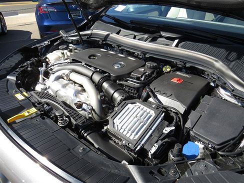 Used 2026 Mercedes-Benz GLA 250 4MATIC image 7