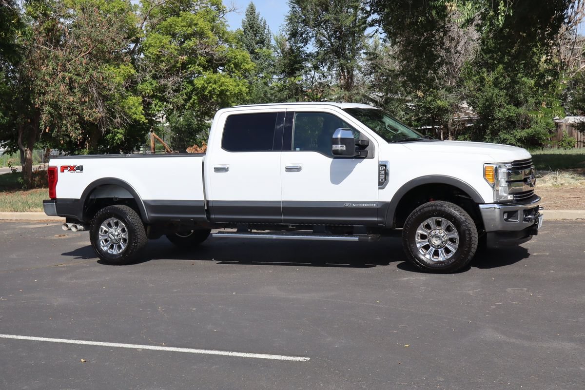 Used 2017 Ford F350 Lariat w/ Chrome Package AWD/4WD image 2
