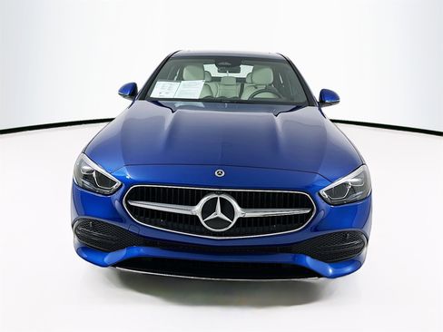 Used 2025 Mercedes-Benz C 300 Sedan image 2