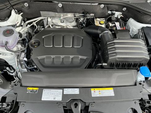 New 2026 Volkswagen Atlas SE image 24