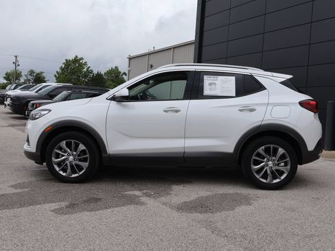 Used 2023 Buick Encore GX Essence w/ Experience Buick Package AWD/4WD image 2