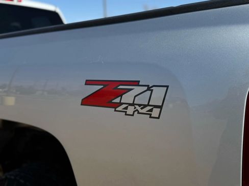 Used 2013 Chevrolet Silverado 2500 LT w/ Interior Plus Package image 10