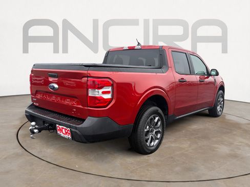 Used 2023 Ford Maverick XLT image 11