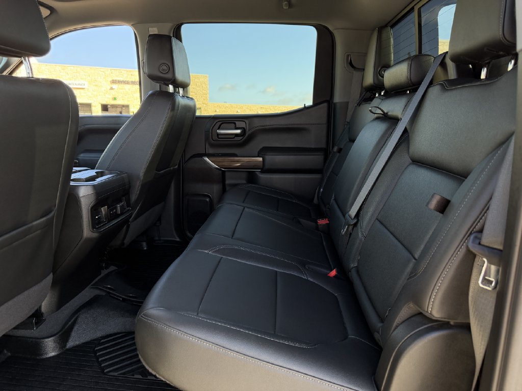 Used 2021 Chevrolet Silverado 1500 LT Trail Boss w/ Convenience Package II AWD/4WD image 28