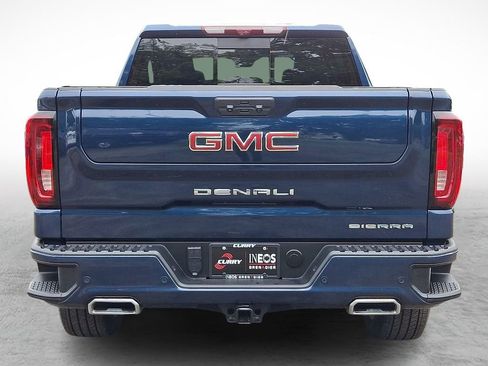 Used 2023 GMC Sierra 1500 Denali w/ Denali Reserve Package AWD/4WD image 5