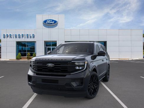 New 2026 Ford Expedition Platinum image 2