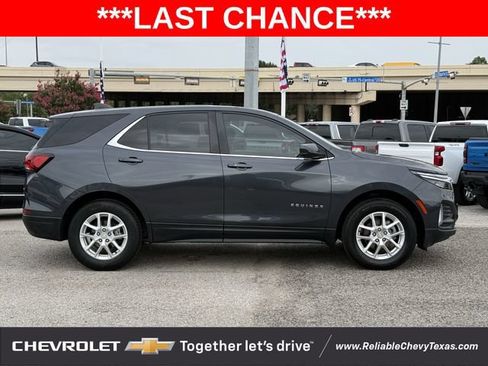 Used 2022 Chevrolet Equinox LT w/ LPO, Floor Liner Package FWD image 5