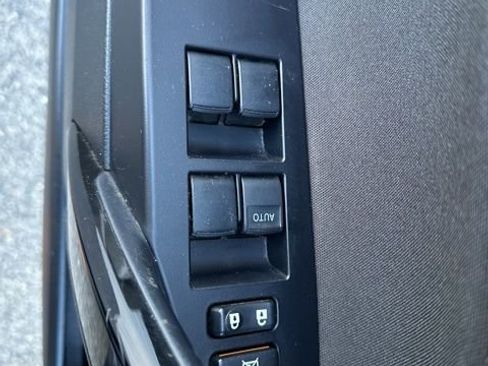 Used 2017 Toyota Corolla iM image 28