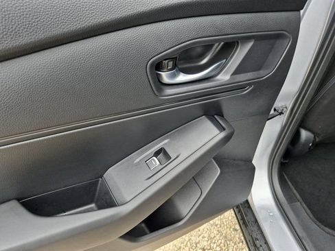 Used 2025 Honda Accord SE image 26