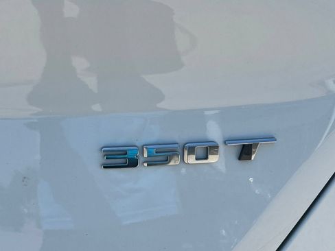 Used 2026 Cadillac CT4 Luxury RWD image 5