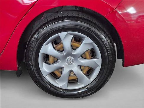 Used 2015 MAZDA MAZDA3 i SV FWD image 20