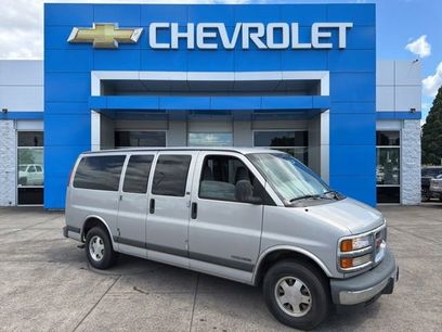 Used 1998 GMC Savana 1500 Passenger w/ Marketing Option Pkg 4