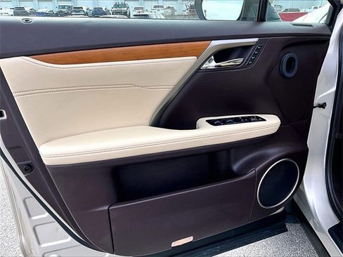 Used 2017 Lexus RX 350 AWD image 9