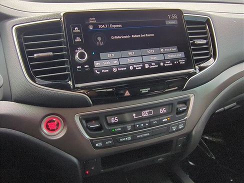 Used 2025 Honda Ridgeline RTL image 13