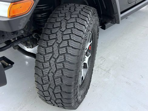 Used 2021 Jeep Wrangler Unlimited Rubicon AWD/4WD image 24