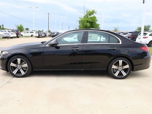 Used 2025 Mercedes-Benz C 300 Sedan image 3