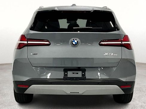 Used 2025 BMW X3 xDrive30i w/ Premium Package image 6