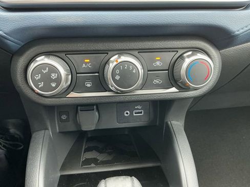 New 2025 Nissan Versa SV w/ Trunk Package image 22