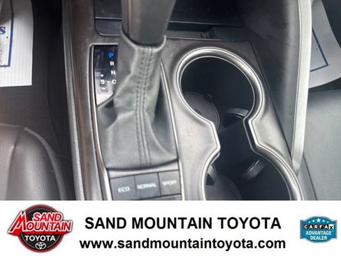 Used 2023 Toyota Camry SE FWD image 16