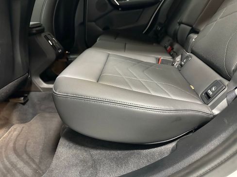 Used 2025 BMW X1 xDrive28i image 39